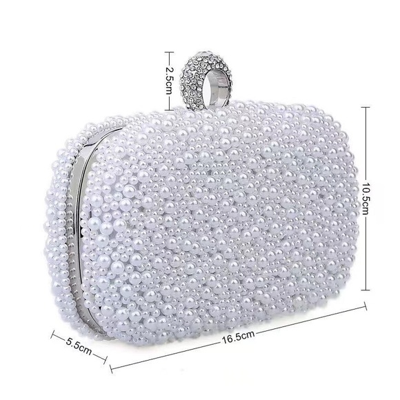 Clutch Your Pearls Women's Clutch Bag - Picture 4 of 4